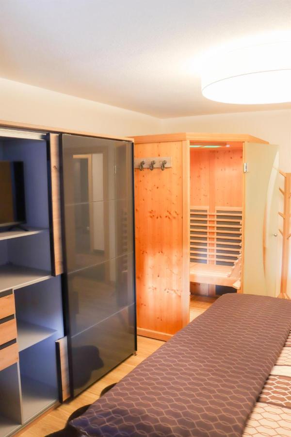Ferienwohnung Am Waldweg Kolsass エクステリア 写真