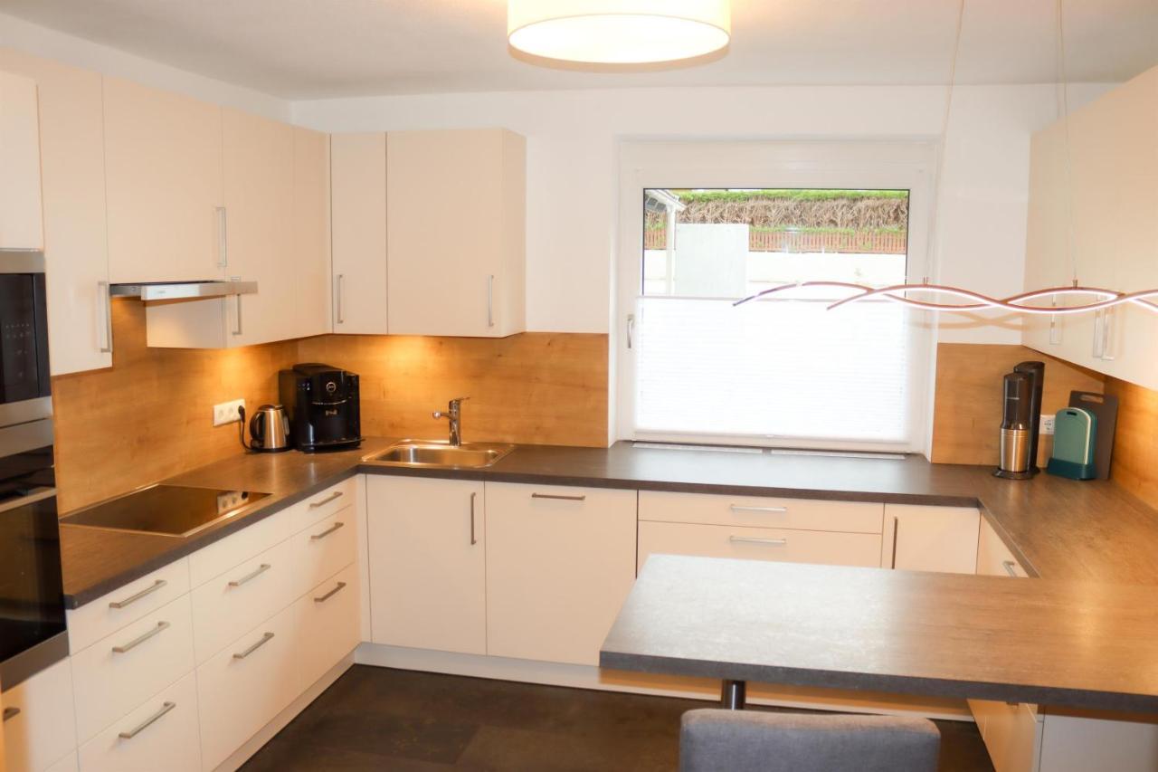 Ferienwohnung Am Waldweg Kolsass エクステリア 写真