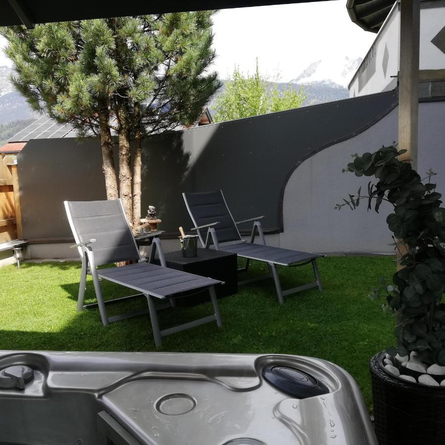 Ferienwohnung Am Waldweg Kolsass エクステリア 写真