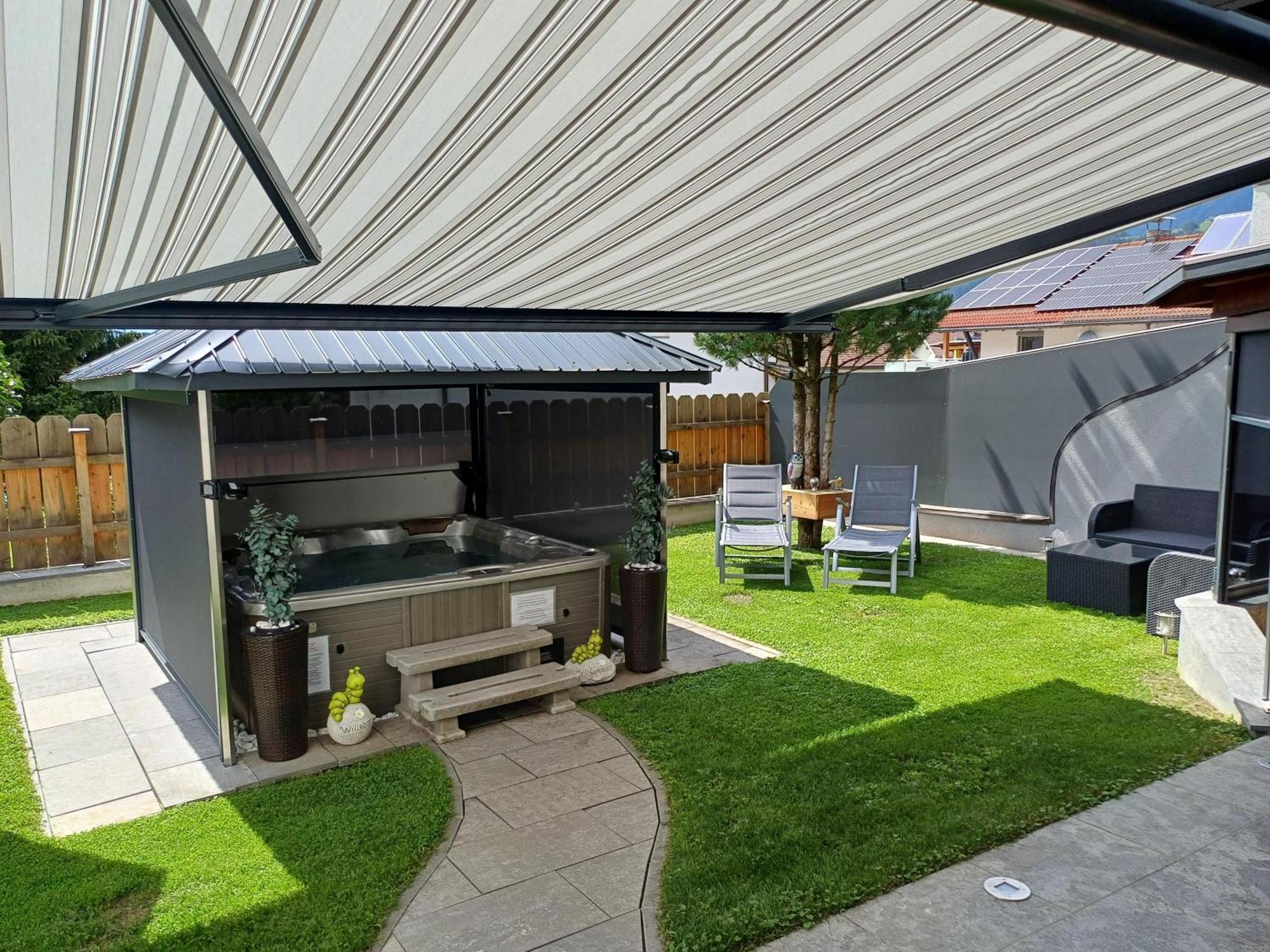 Ferienwohnung Am Waldweg Kolsass エクステリア 写真